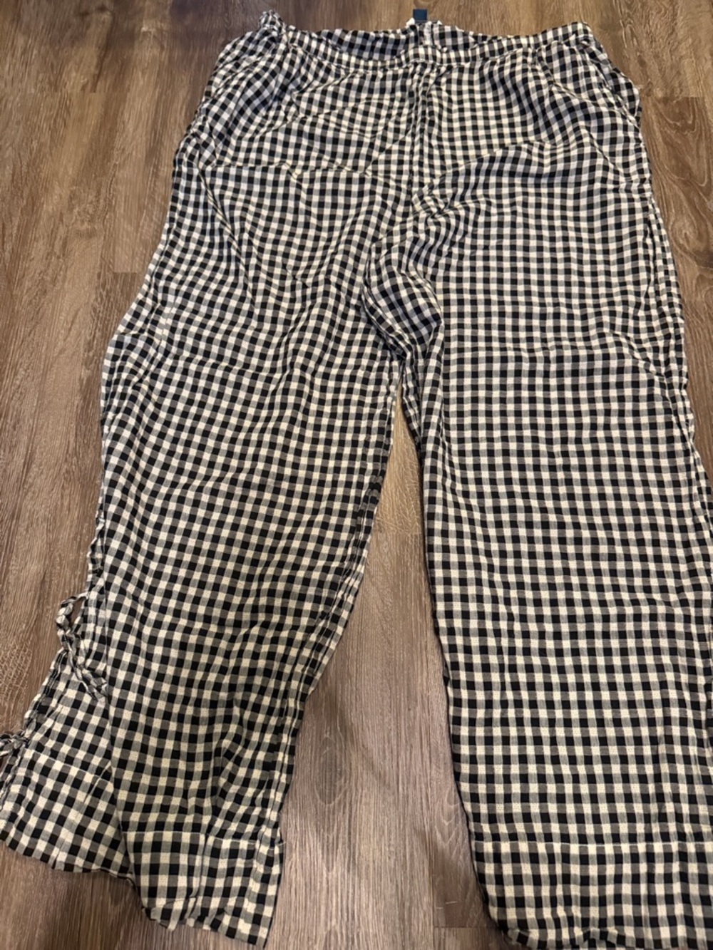 American Eagle Outfitters Black and White Gingham Pants